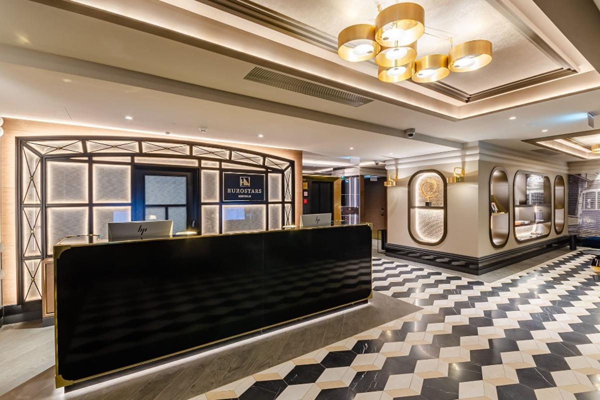 Hotel Eurostars Lisboa Baixa Esterno foto